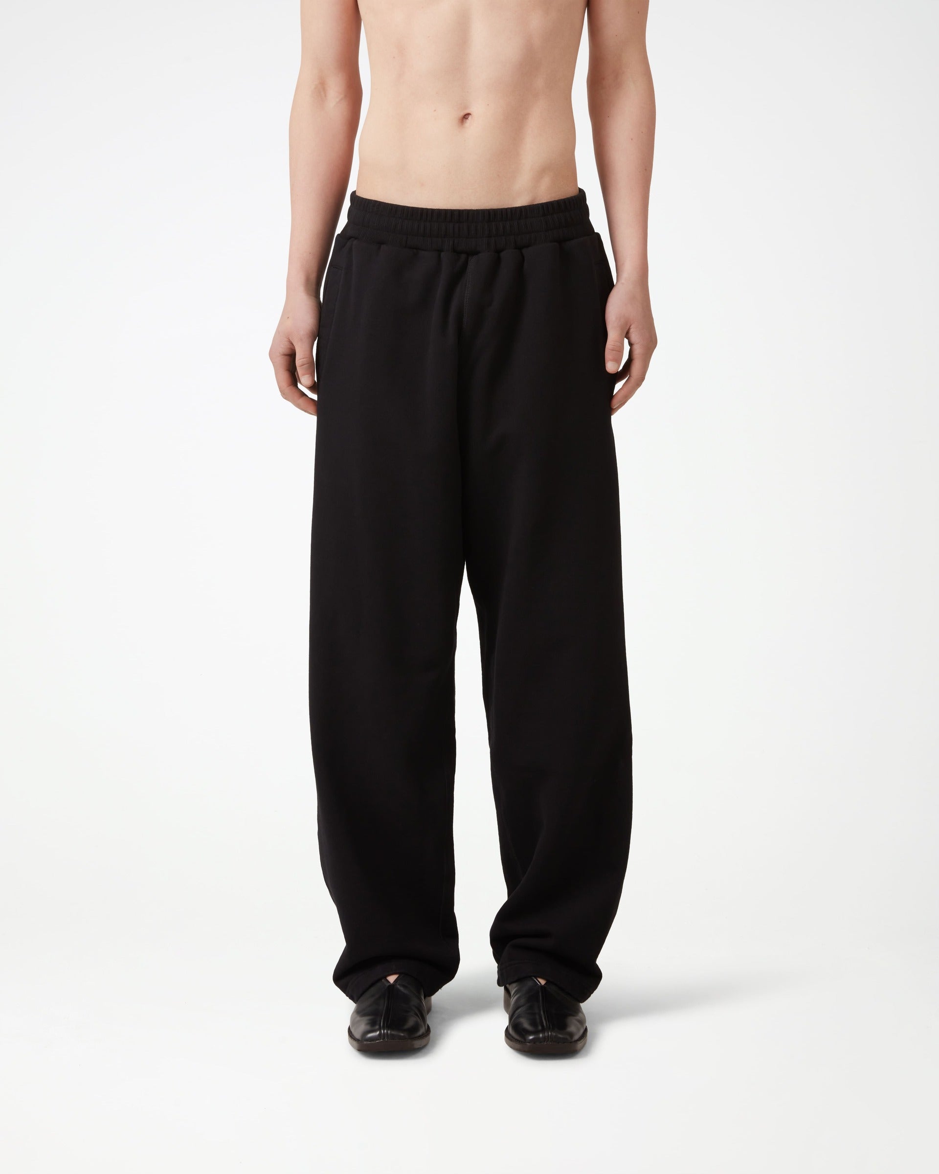 【teket】24fw Weekend Fleece Pants Nike Tech Men's Wide-Leg Fleece Pants. Nike.com